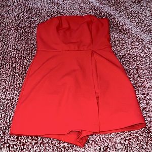 She+Shy Red Romper. Worn once. Medium. perfect condition